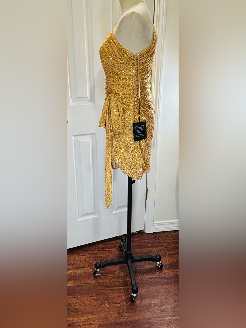 IEENA For MAC Duggal NWT Gold Sequined One Shoulder SideBow Dress Size 2 #26977 - Picture 4 of 13